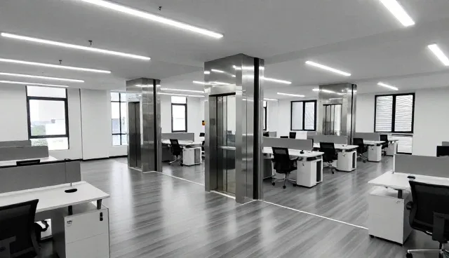 智能电梯控制系统在学校场景中的性能表现与适用条件分析